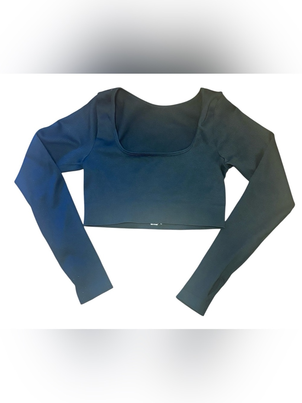 OQQ Women’s Black Ribbed Long-Sleeve Scoop Neck Crop Top with thumb holes Size M